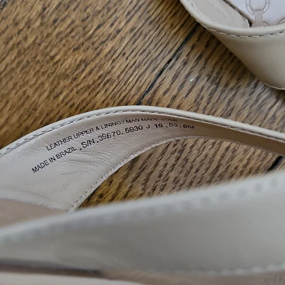 Tory Burch Leather Nude 8 - Picture 3 of 6